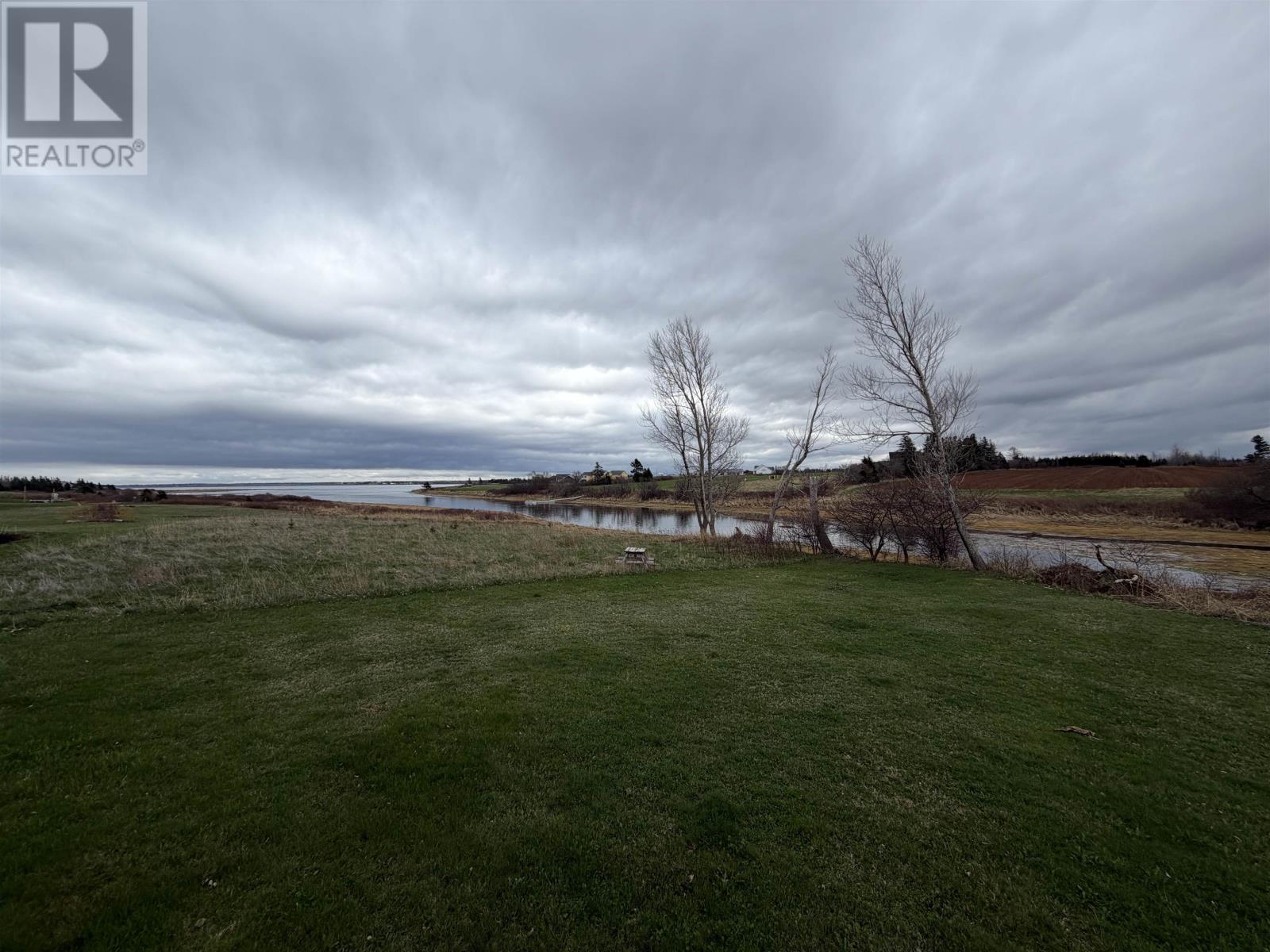 2556 Church Road Property Photo 15