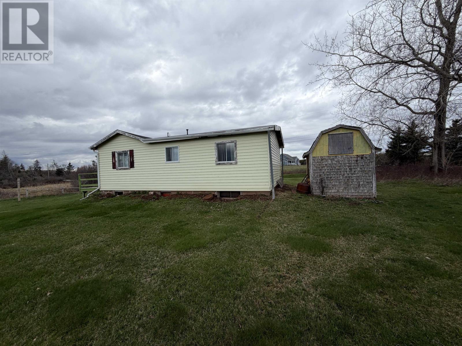 2556 Church Road Property Photo 18