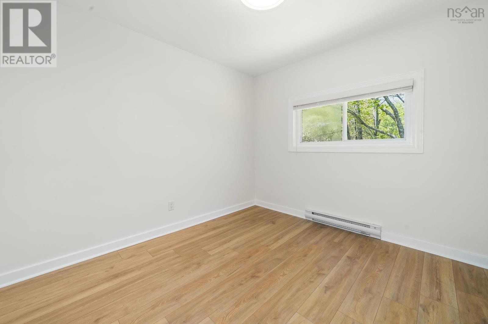 60 Saskatoon Drive Property Photo 23