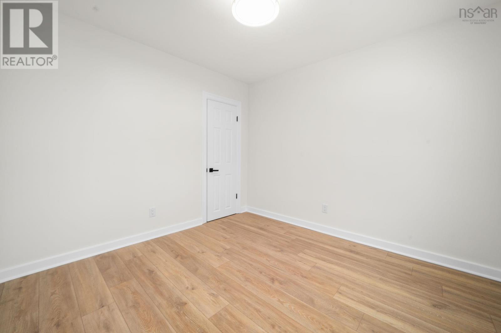 60 Saskatoon Drive Property Photo 24