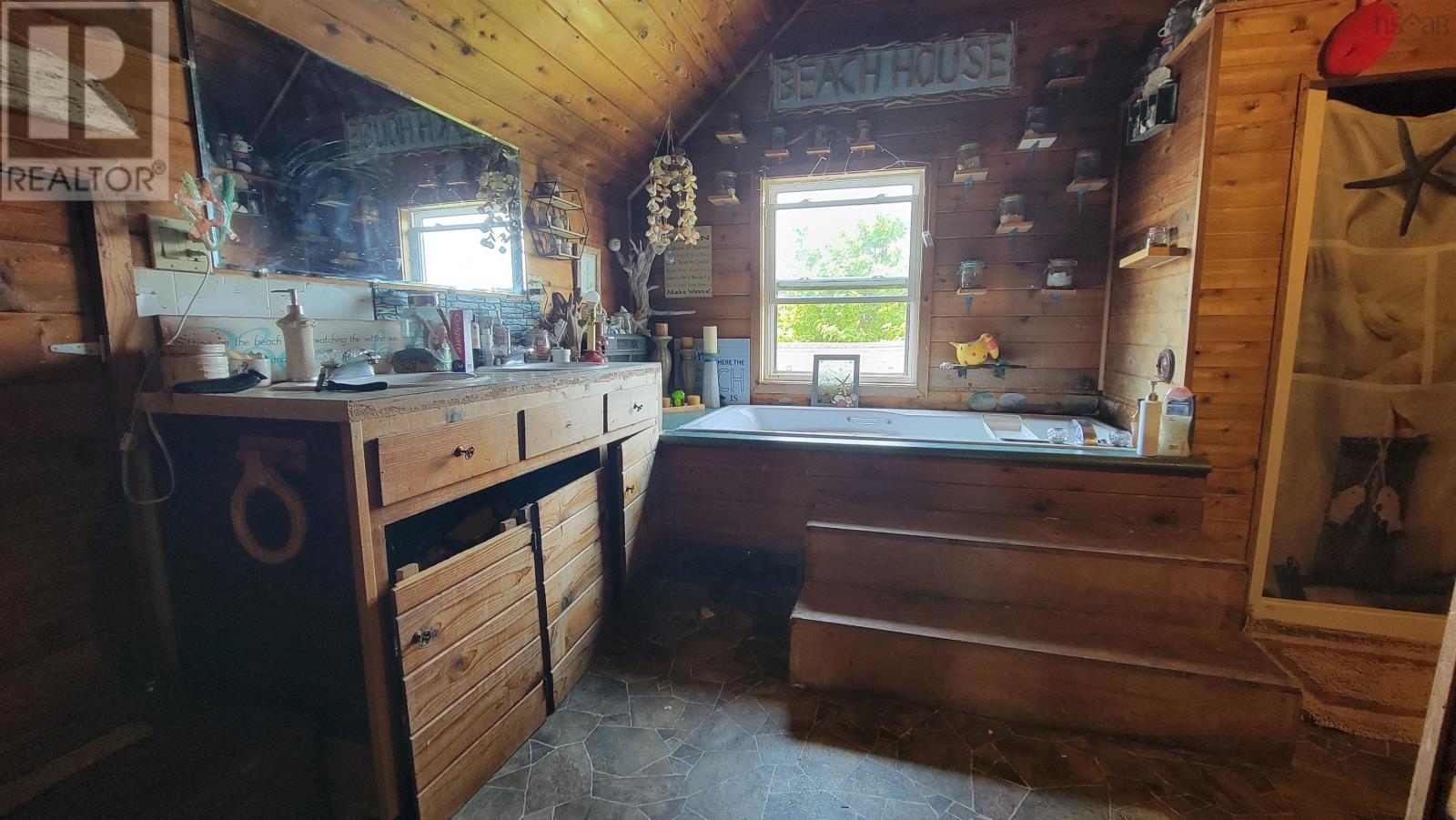 1641 1 Highway Property Photo 19