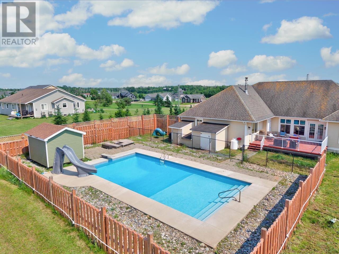 749 City View Drive Property Photo 3