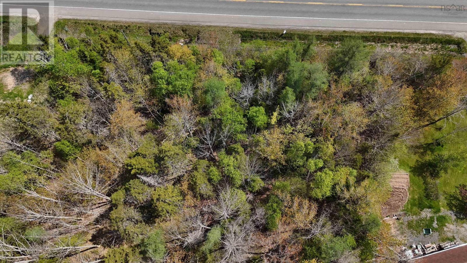 105 Highway Property Photo 4