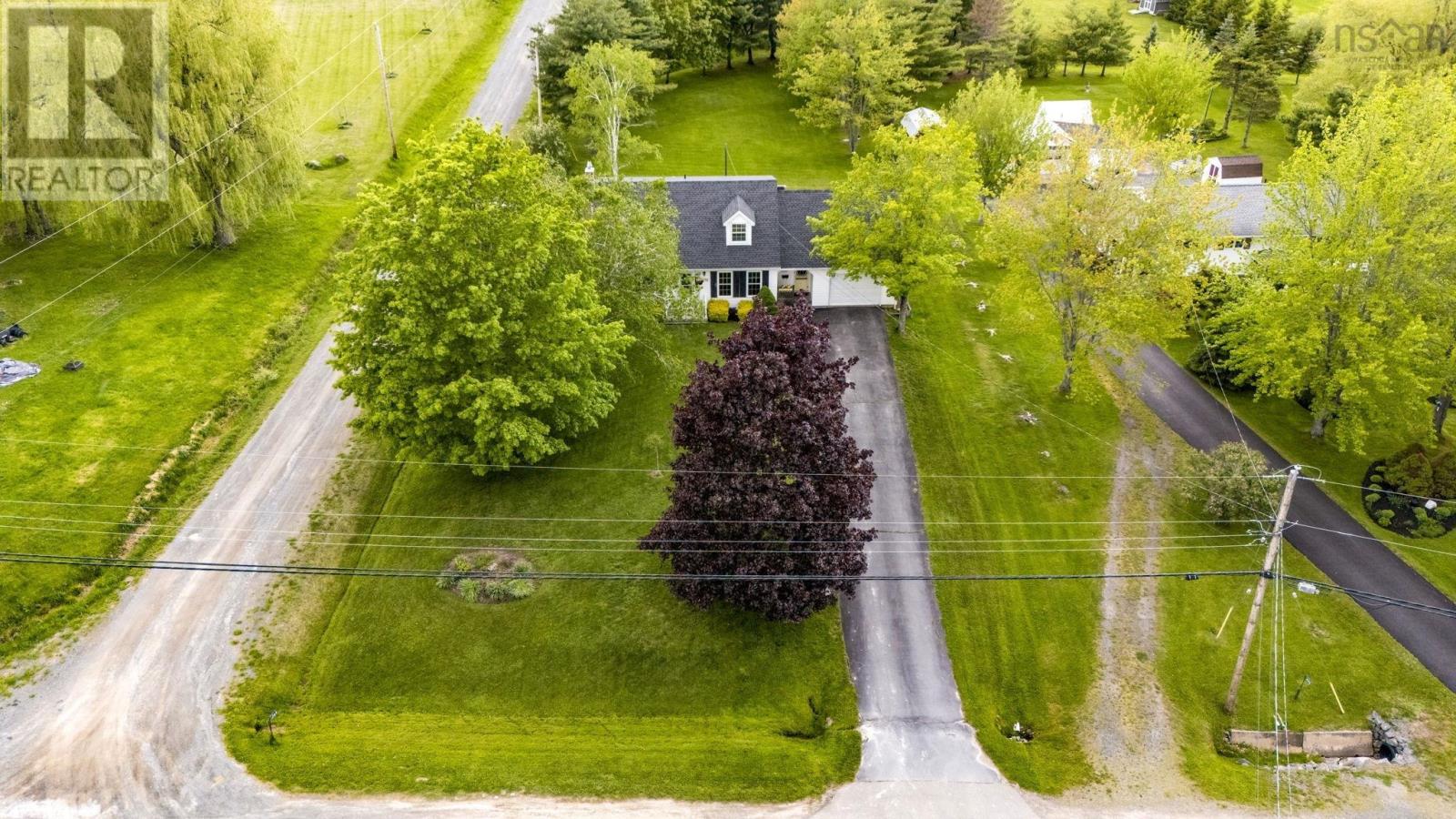 258 Falmouth Dyke Road Property Photo 9