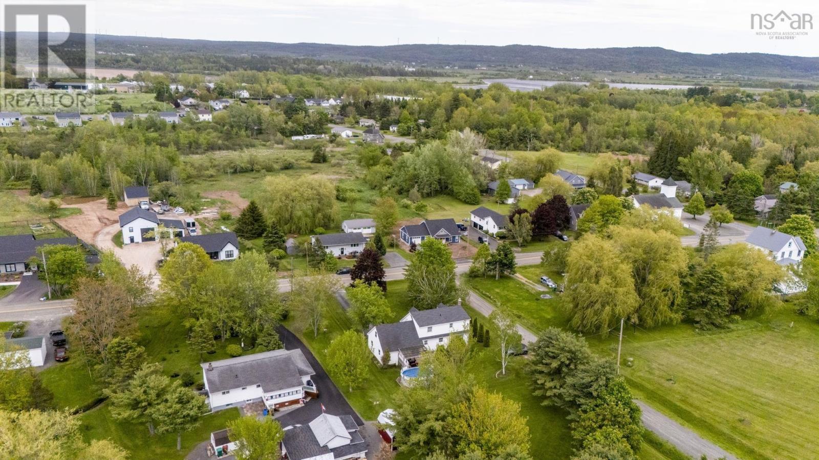 258 Falmouth Dyke Road Property Photo 11