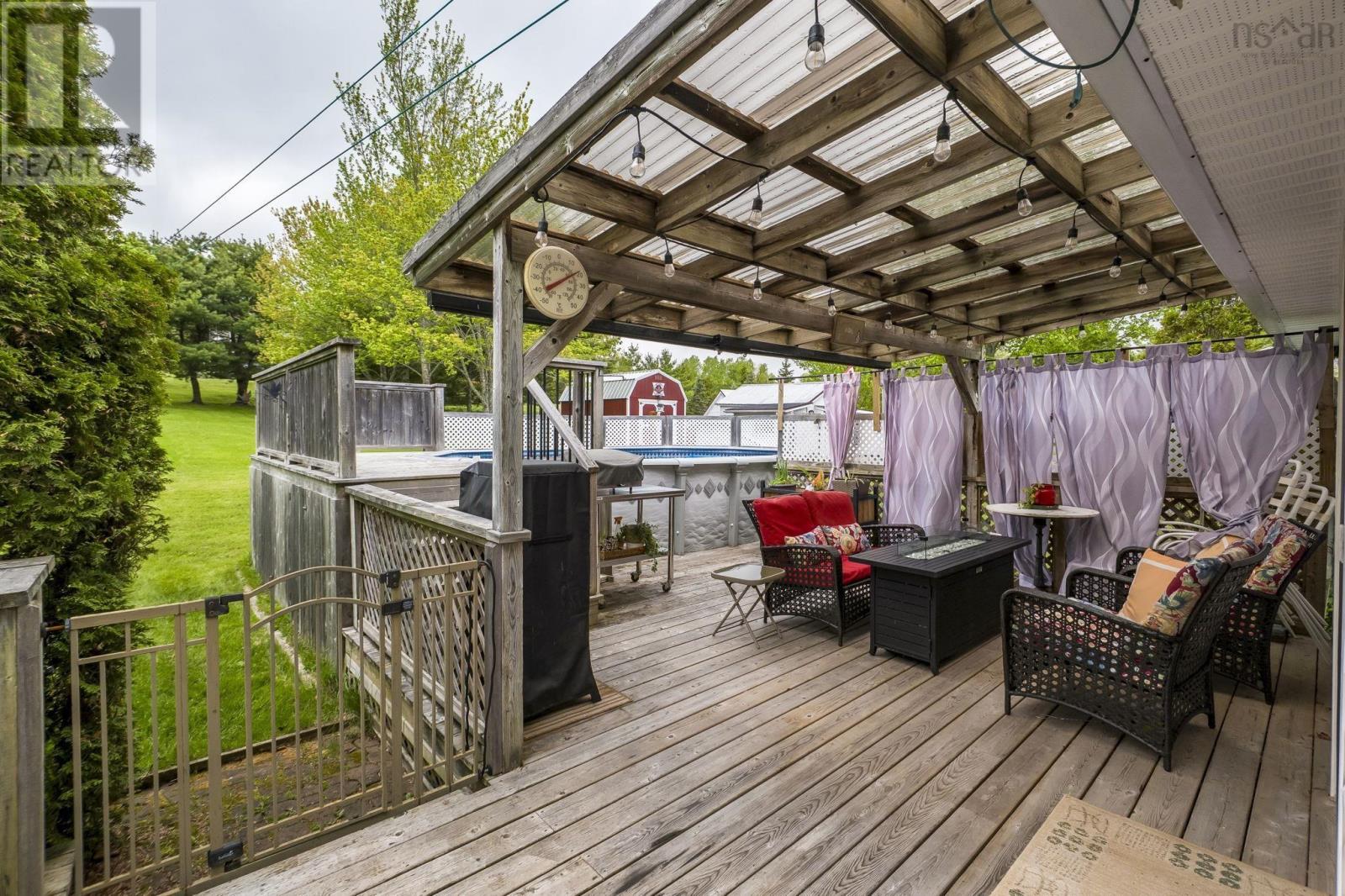 258 Falmouth Dyke Road Property Photo 15
