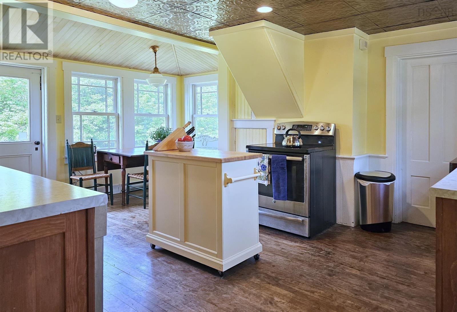 7213 Highway 101 Property Photo 25
