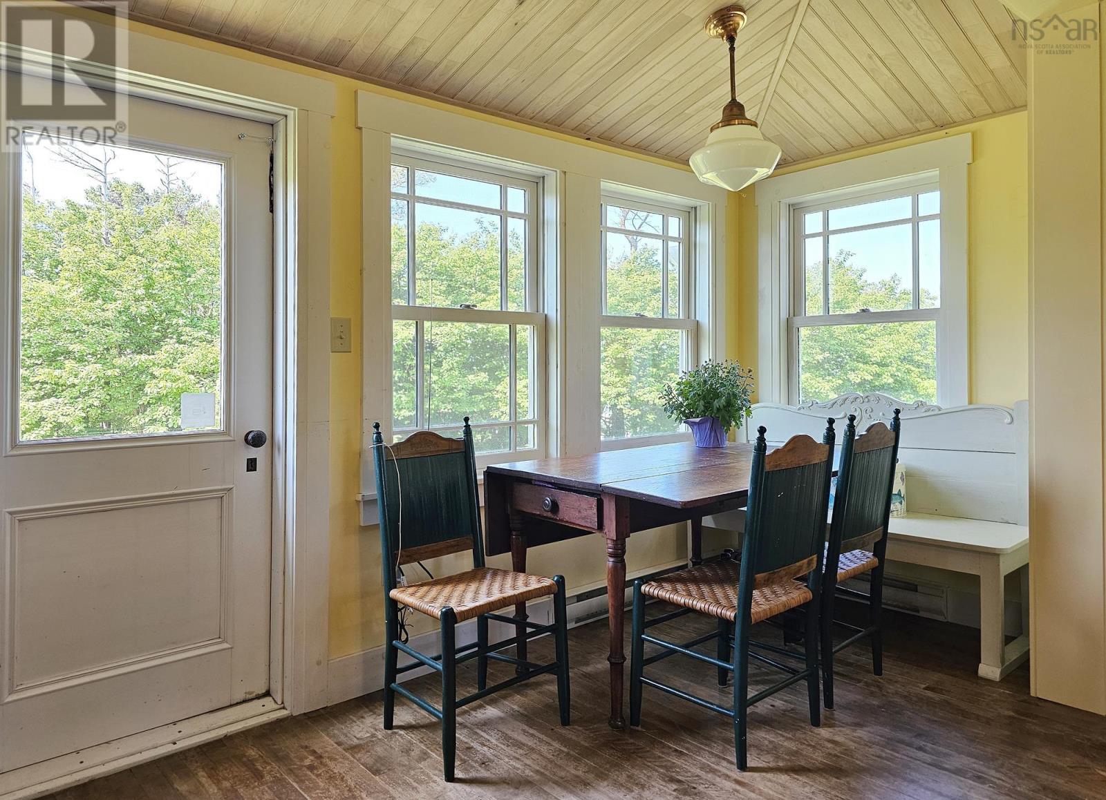 7213 Highway 101 Property Photo 26