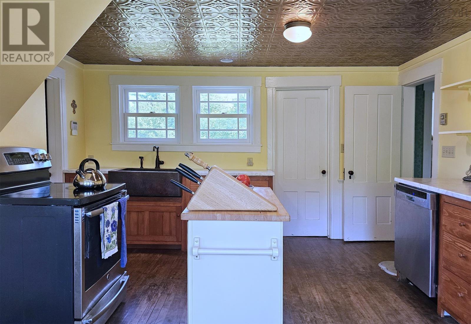 7213 Highway 101 Property Photo 29