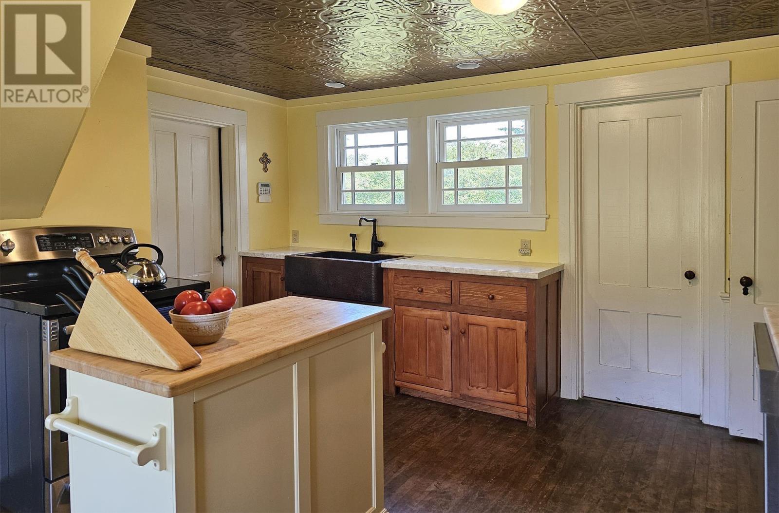 7213 Highway 101 Property Photo 30