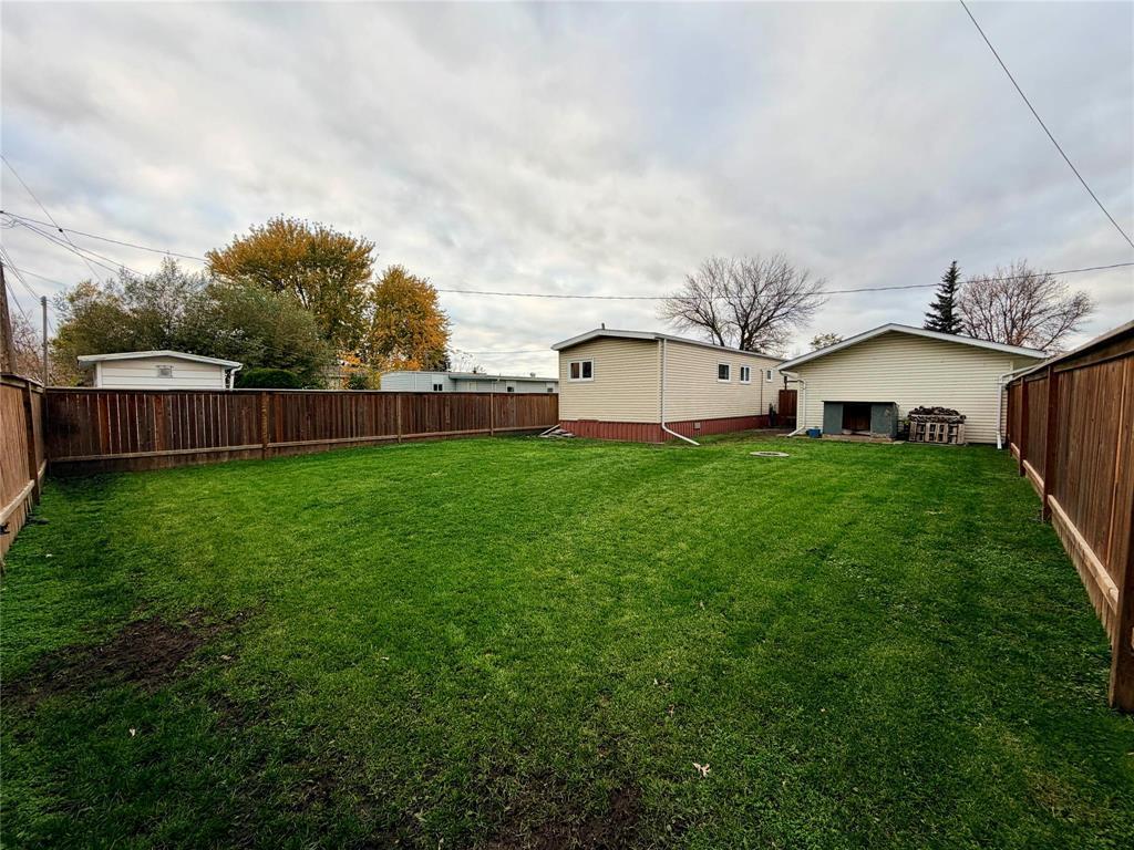 4 Poplar Avenue Property Photo 21