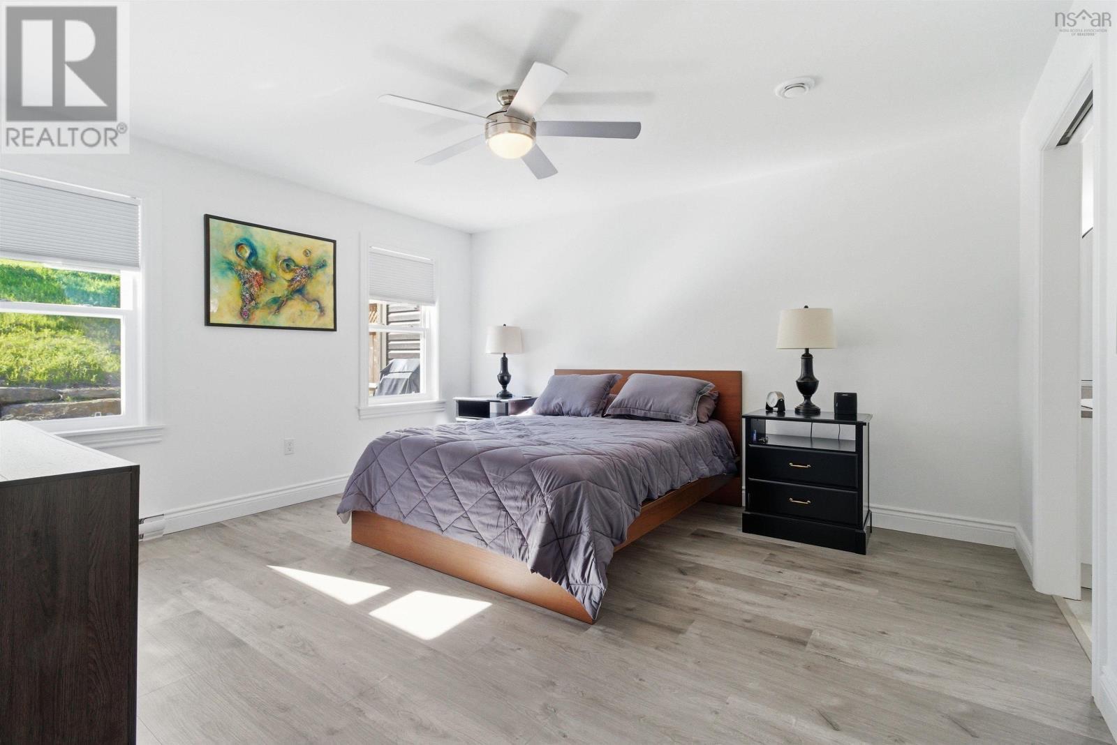 8 Goldenrod Court Property Photo 19