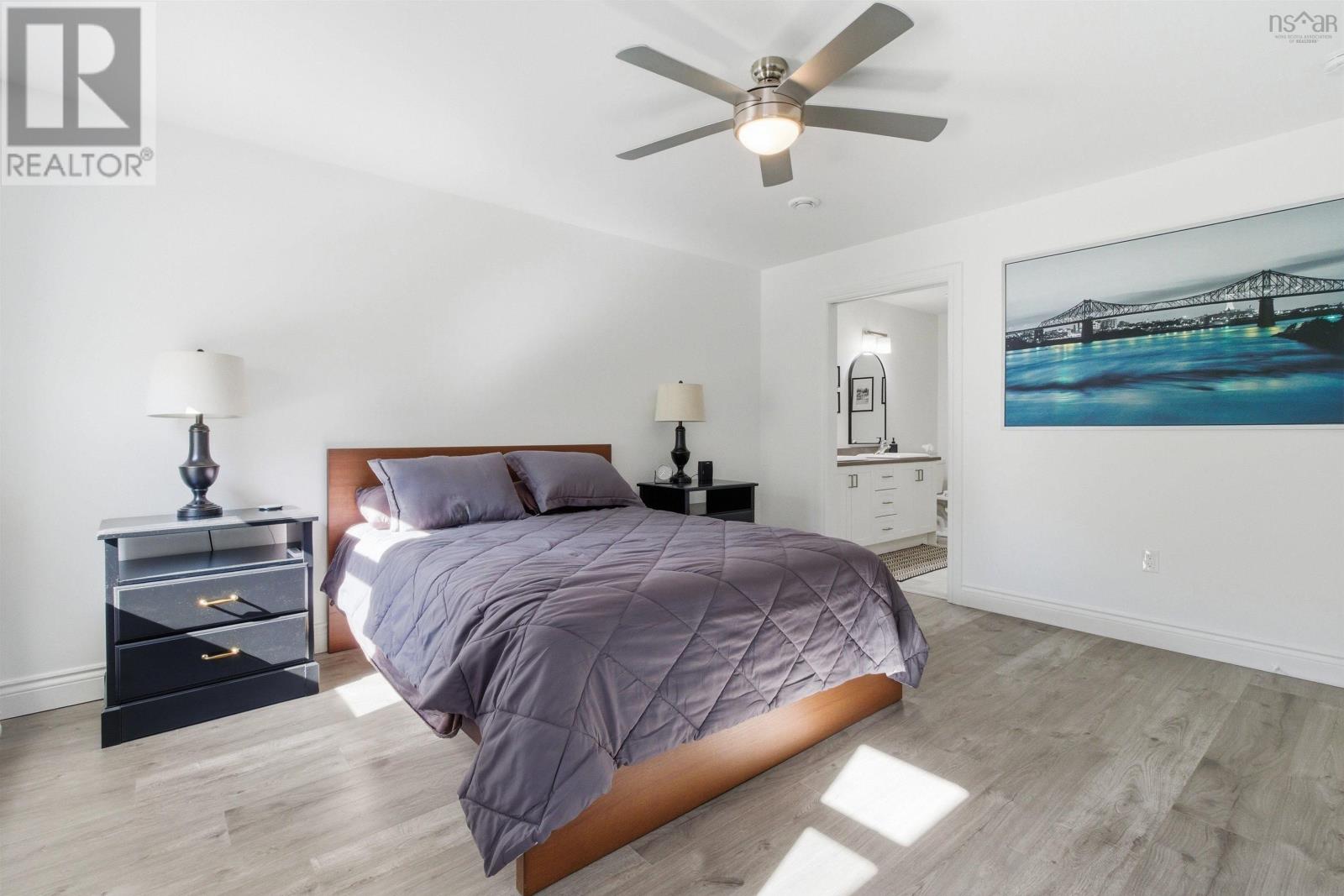 8 Goldenrod Court Property Photo 20