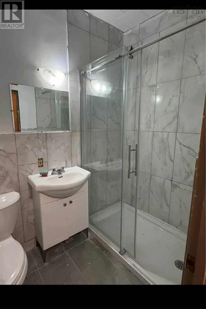 391 Townsend Street Property Photo 11