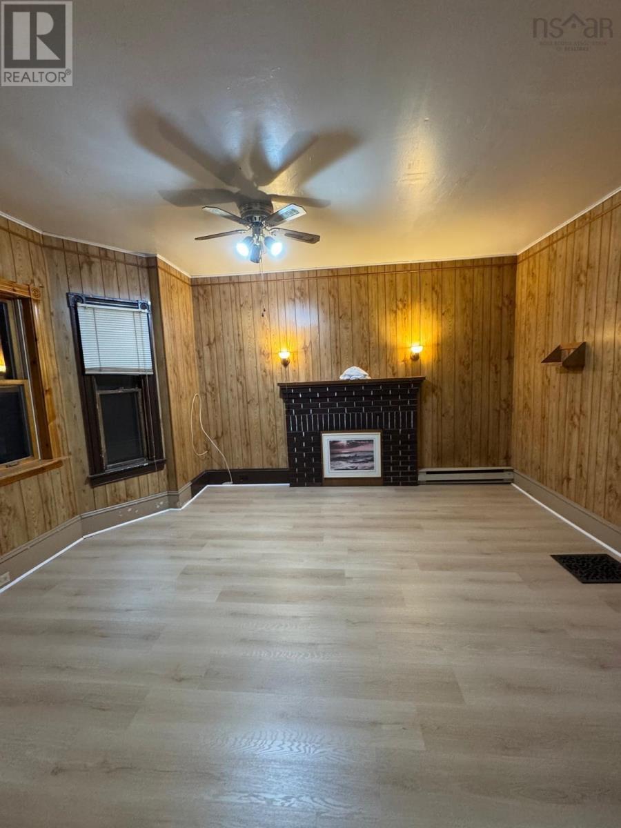 391 Townsend Street Property Photo 14