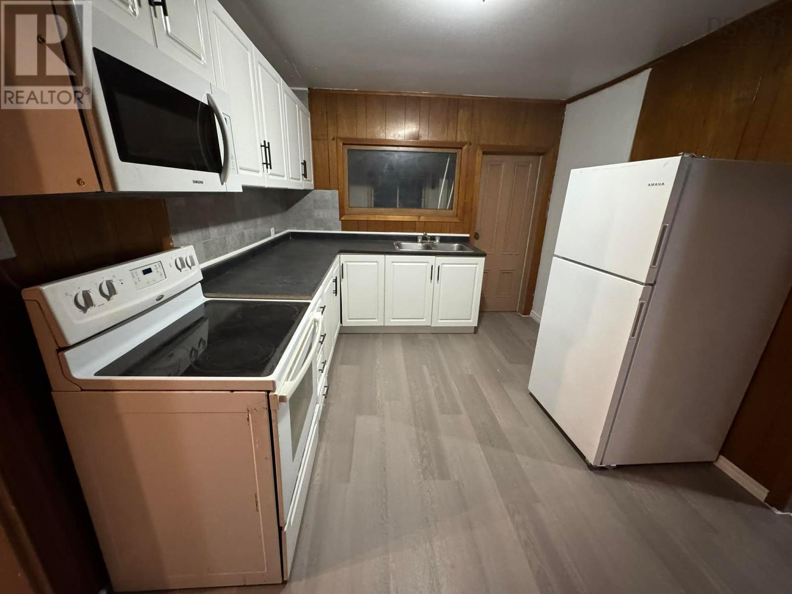 391 Townsend Street Property Photo 19