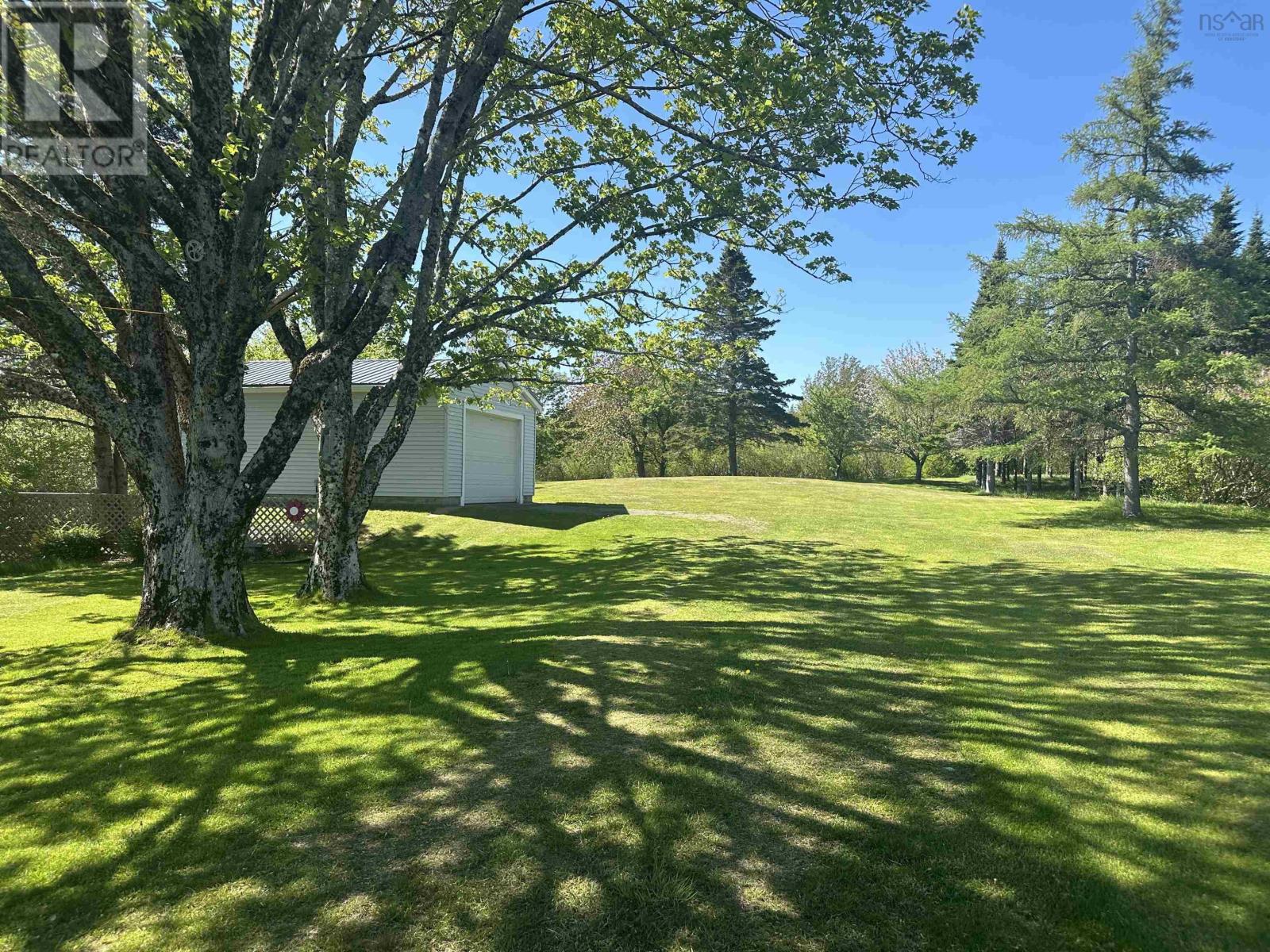 6670 Highway 3 Property Photo 3