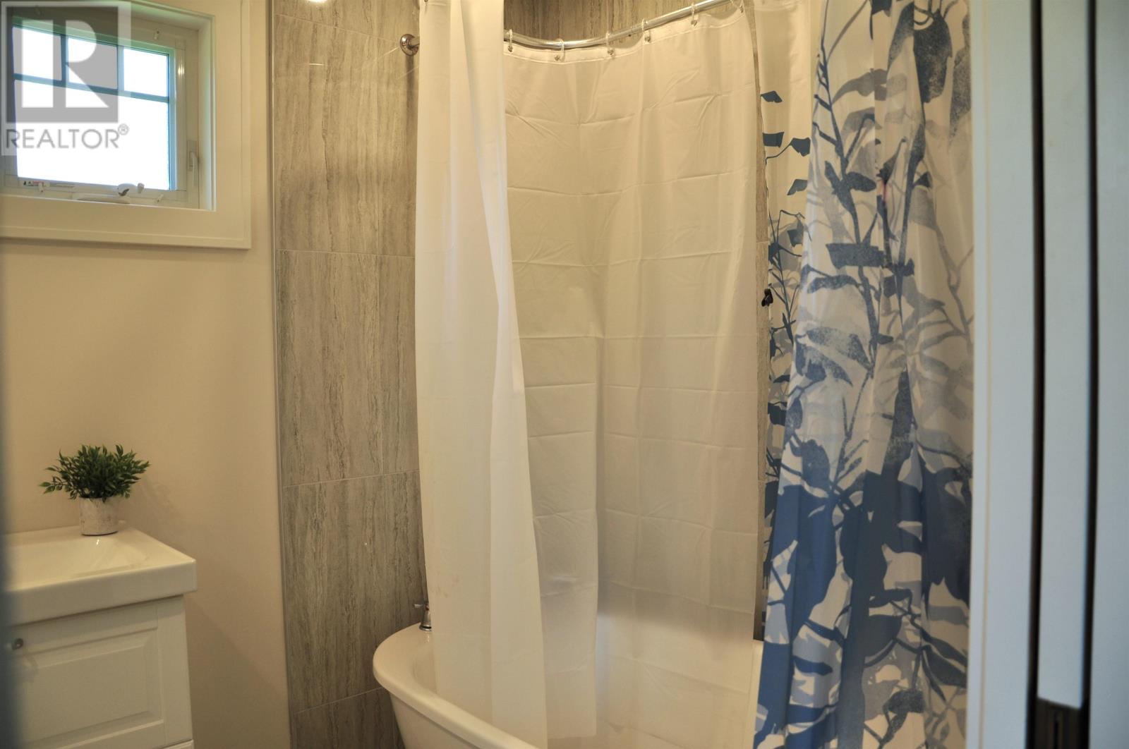 50 England Circle Property Photo 15