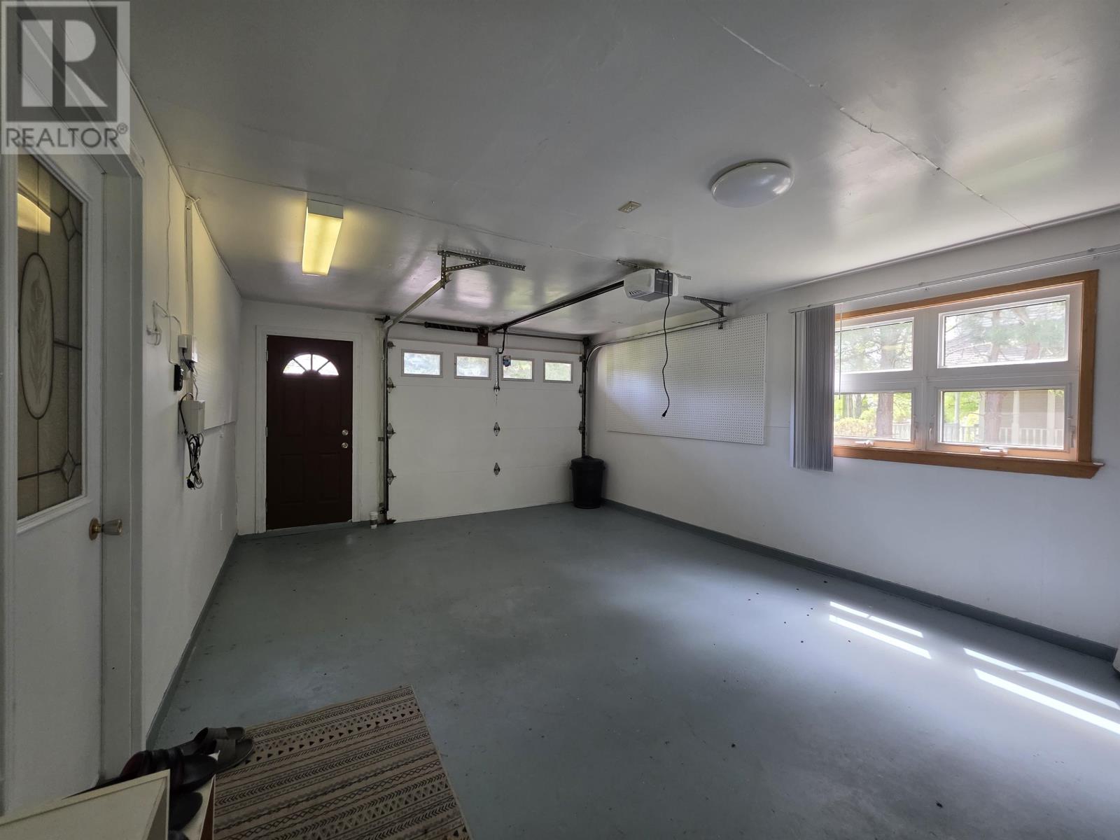 7 Crestview Drive Property Photo 29