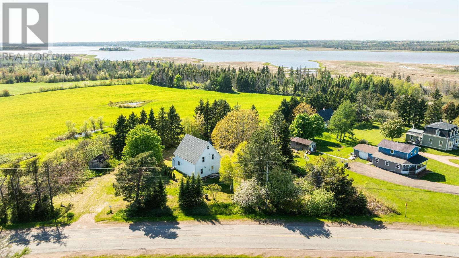 3293 Fort Augustus Road Property Photo 2