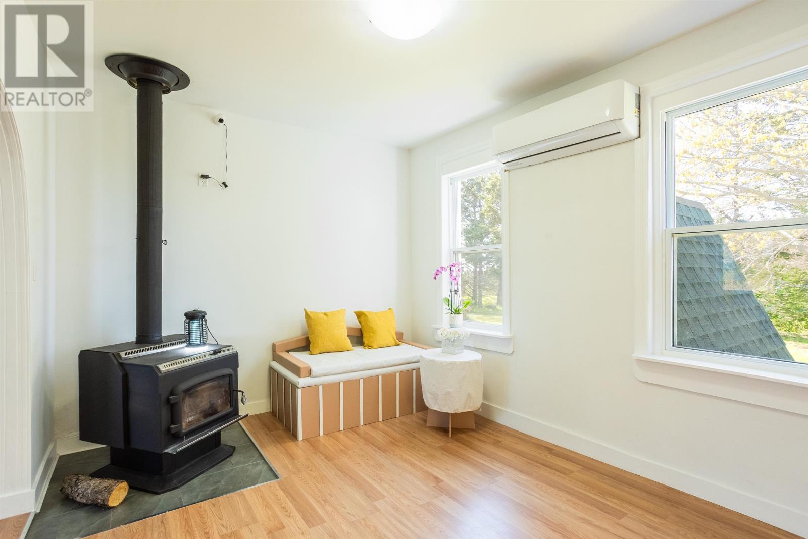 3293 Fort Augustus Road Property Photo 6