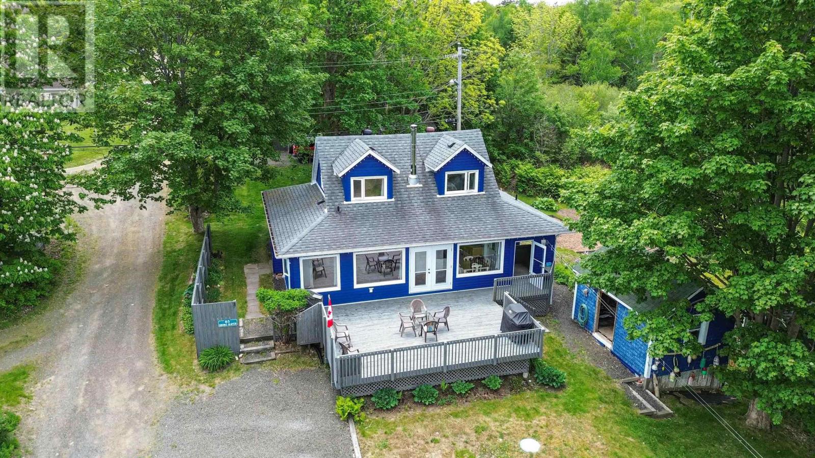 85 Pettrie Road Property Photo 1