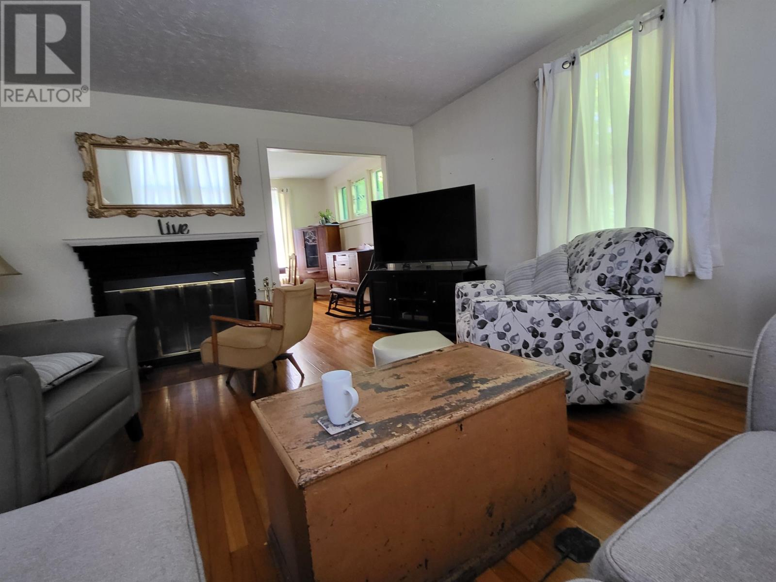 254 Notre Dame Street Property Photo 12