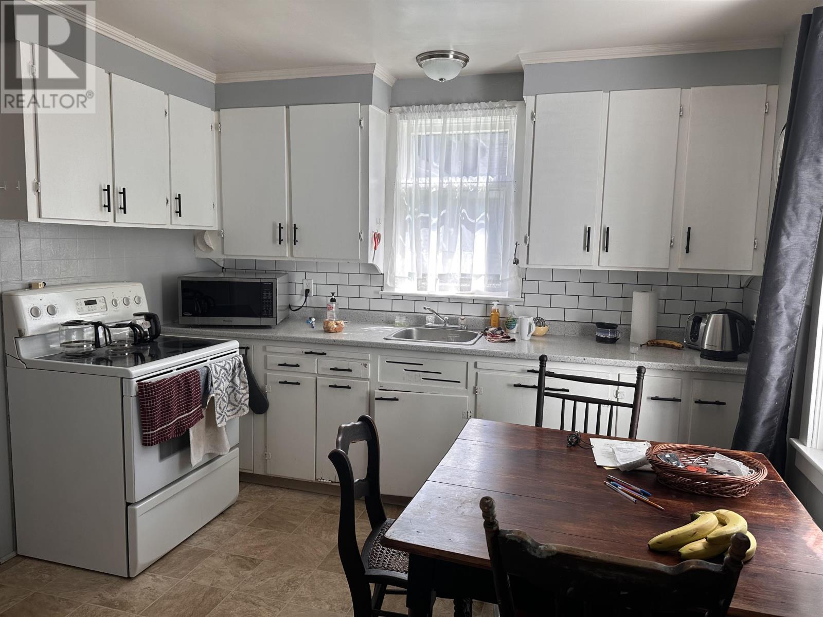 254 Notre Dame Street Property Photo 21