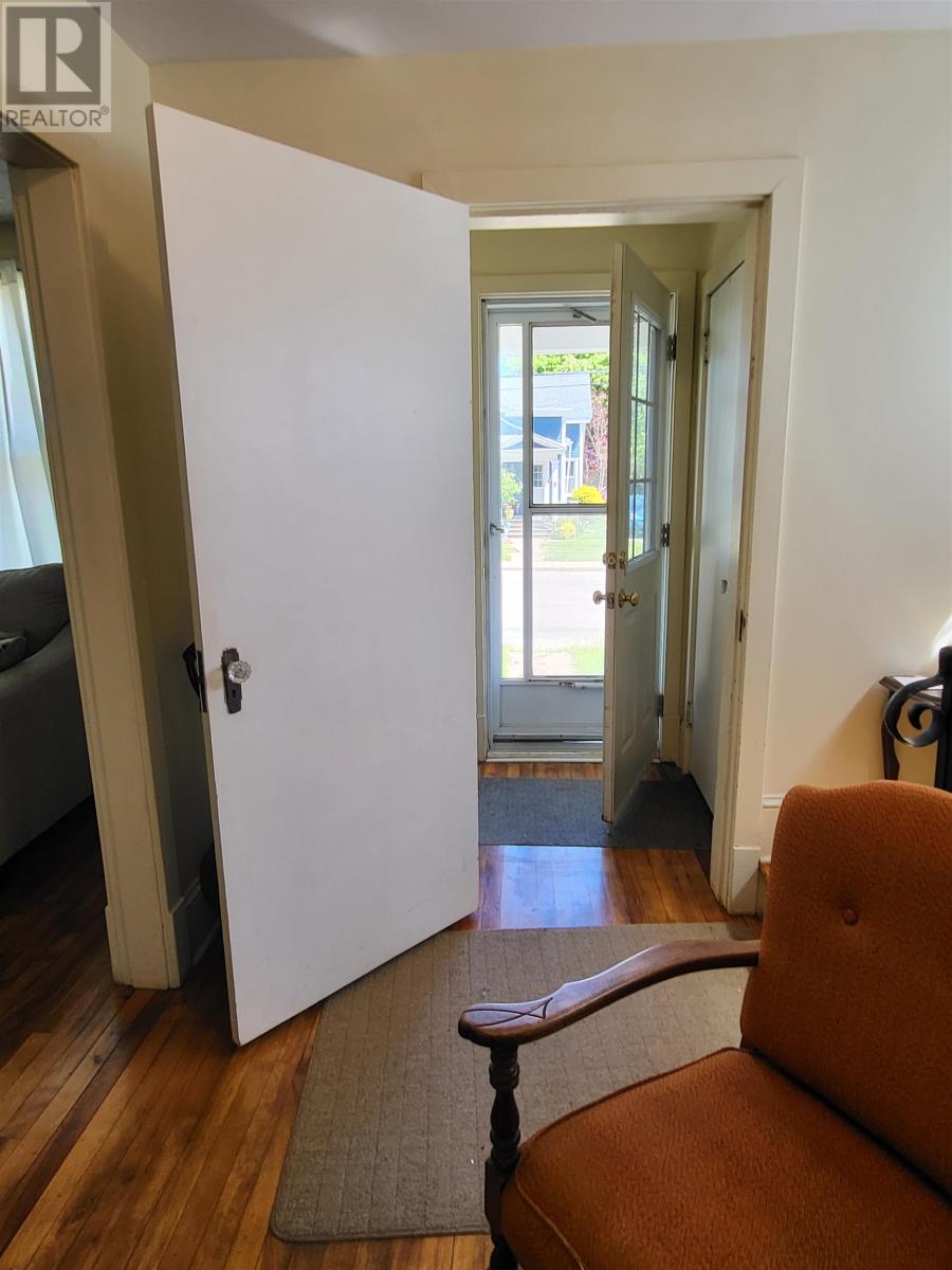 254 Notre Dame Street Property Photo 23