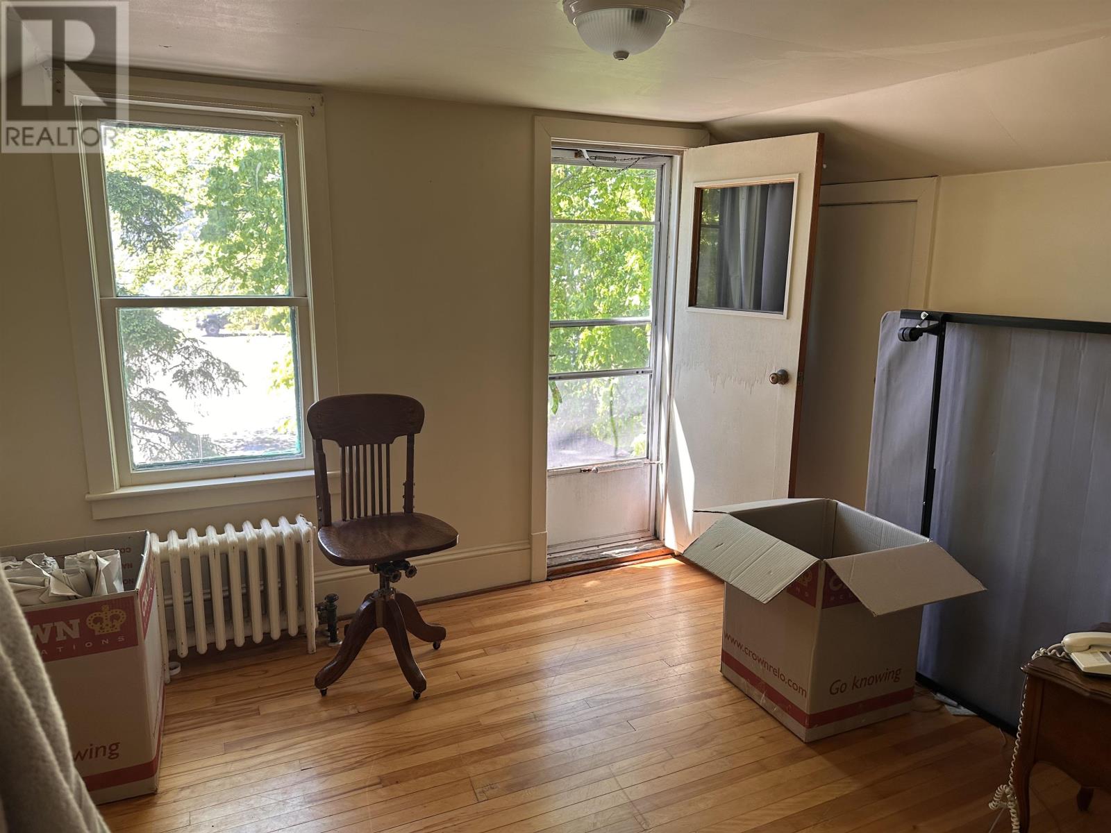 254 Notre Dame Street Property Photo 24