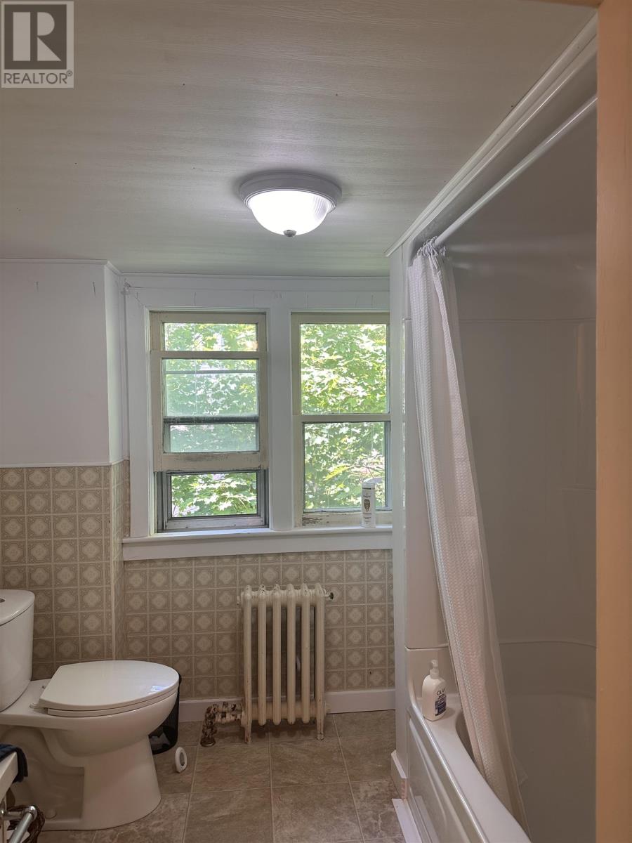 254 Notre Dame Street Property Photo 27