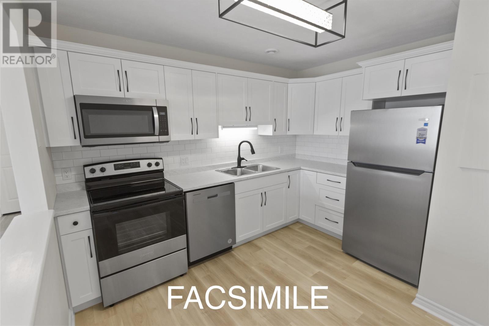 18 22 Waterview Heights Property Photo 3
