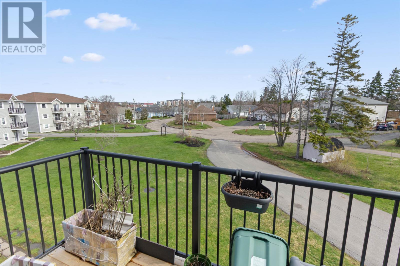 18 22 Waterview Heights Property Photo 9