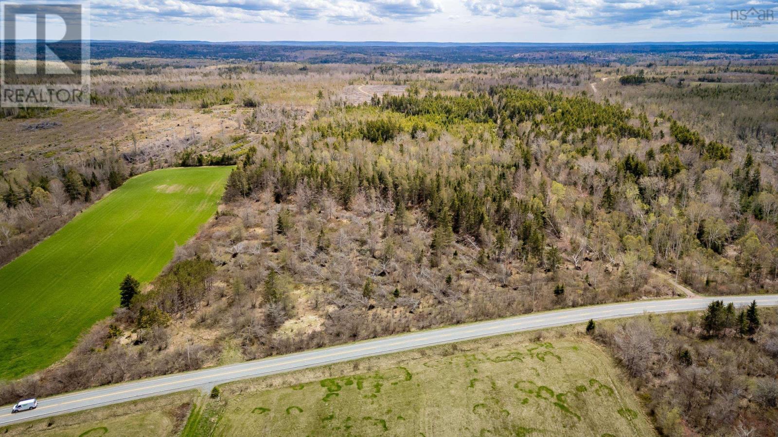 Lot Highway 215 Photo de la propriété 1