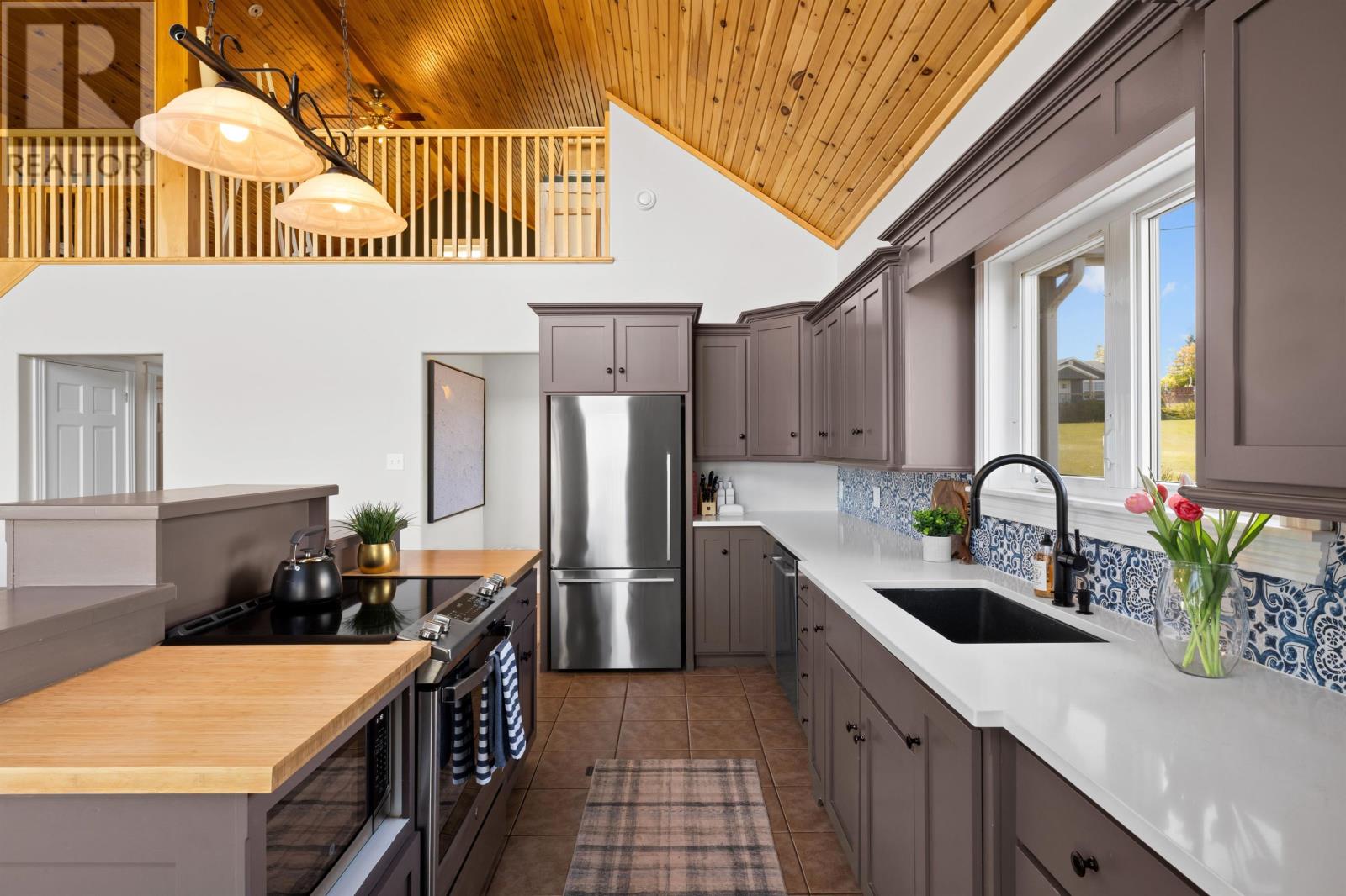 58 Wards Landing Property Photo 10