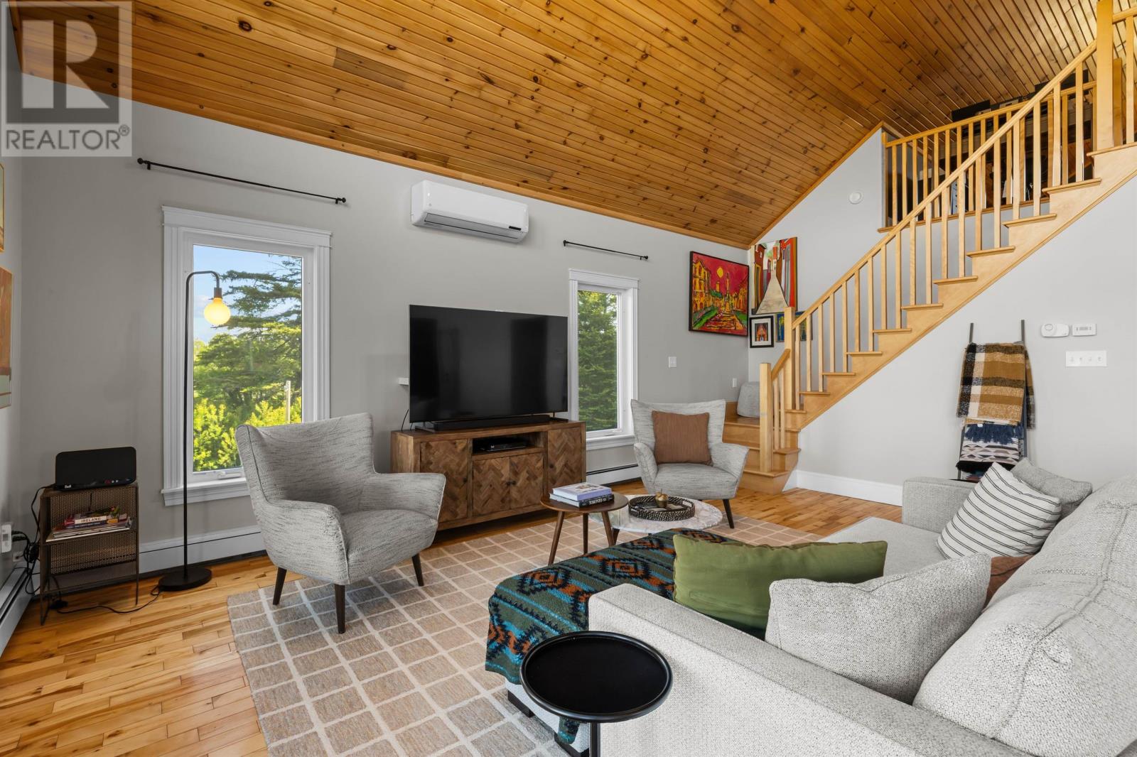 58 Wards Landing Property Photo 13