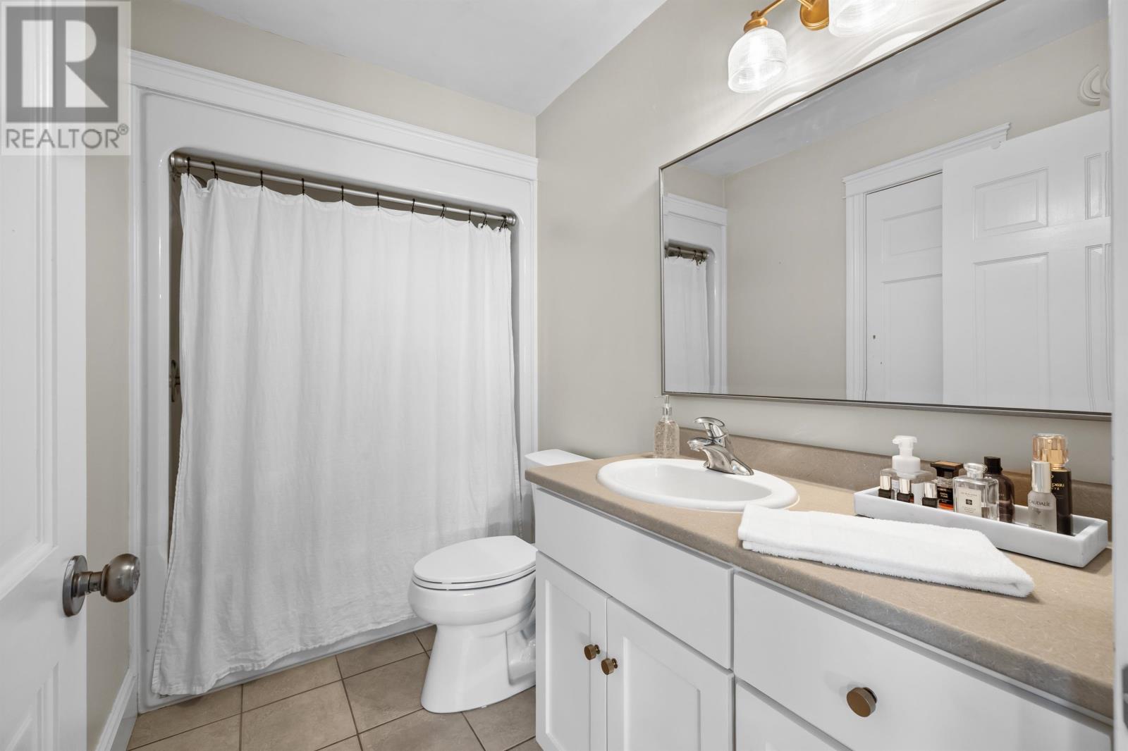 58 Wards Landing Property Photo 24
