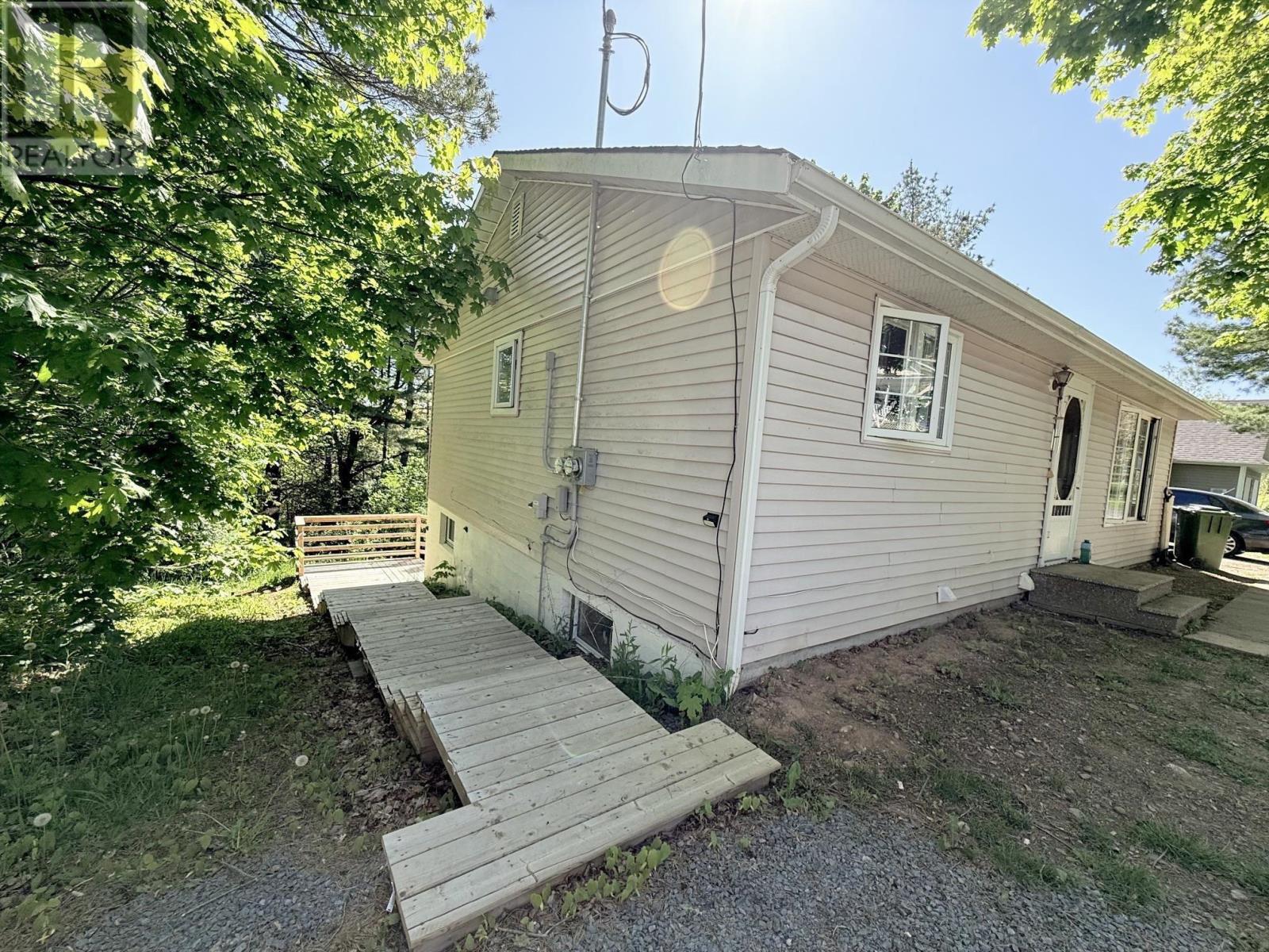 54 Maple Avenue Property Photo 5