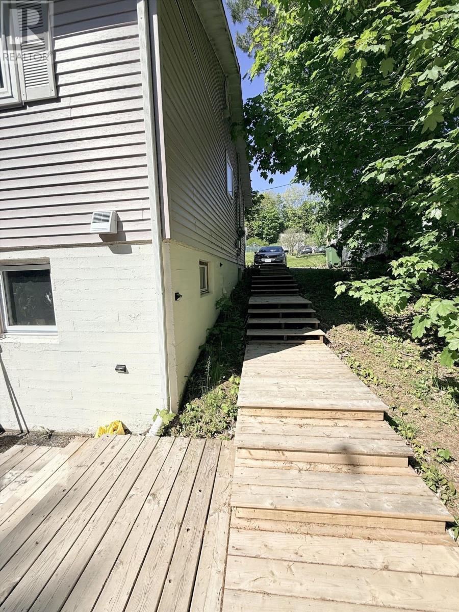 54 Maple Avenue Property Photo 8