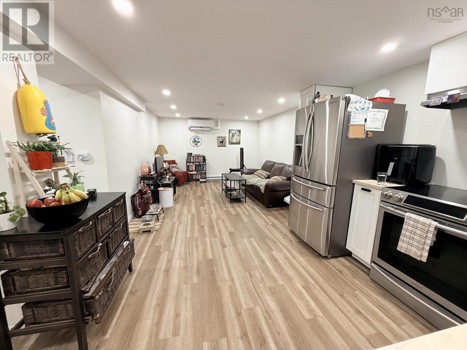 54 Maple Avenue Property Photo 26