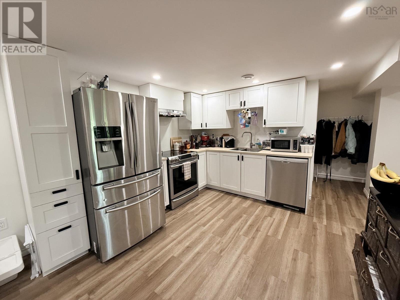54 Maple Avenue Property Photo 28