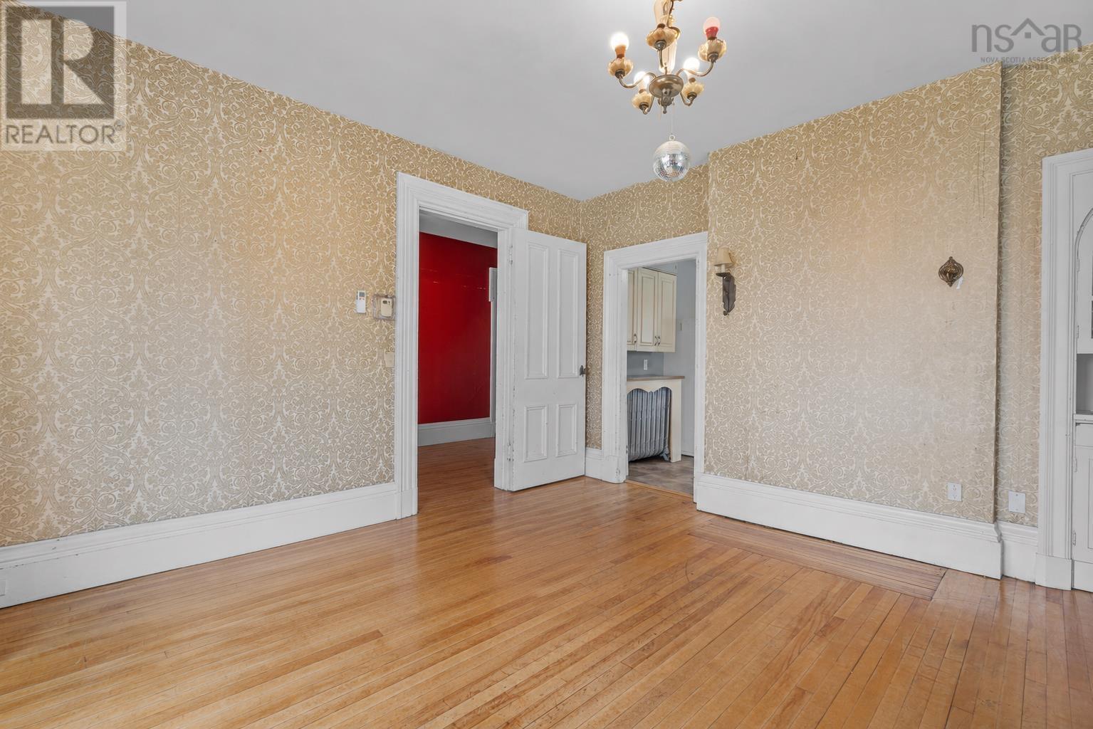 84 Church Street Property Photo 12