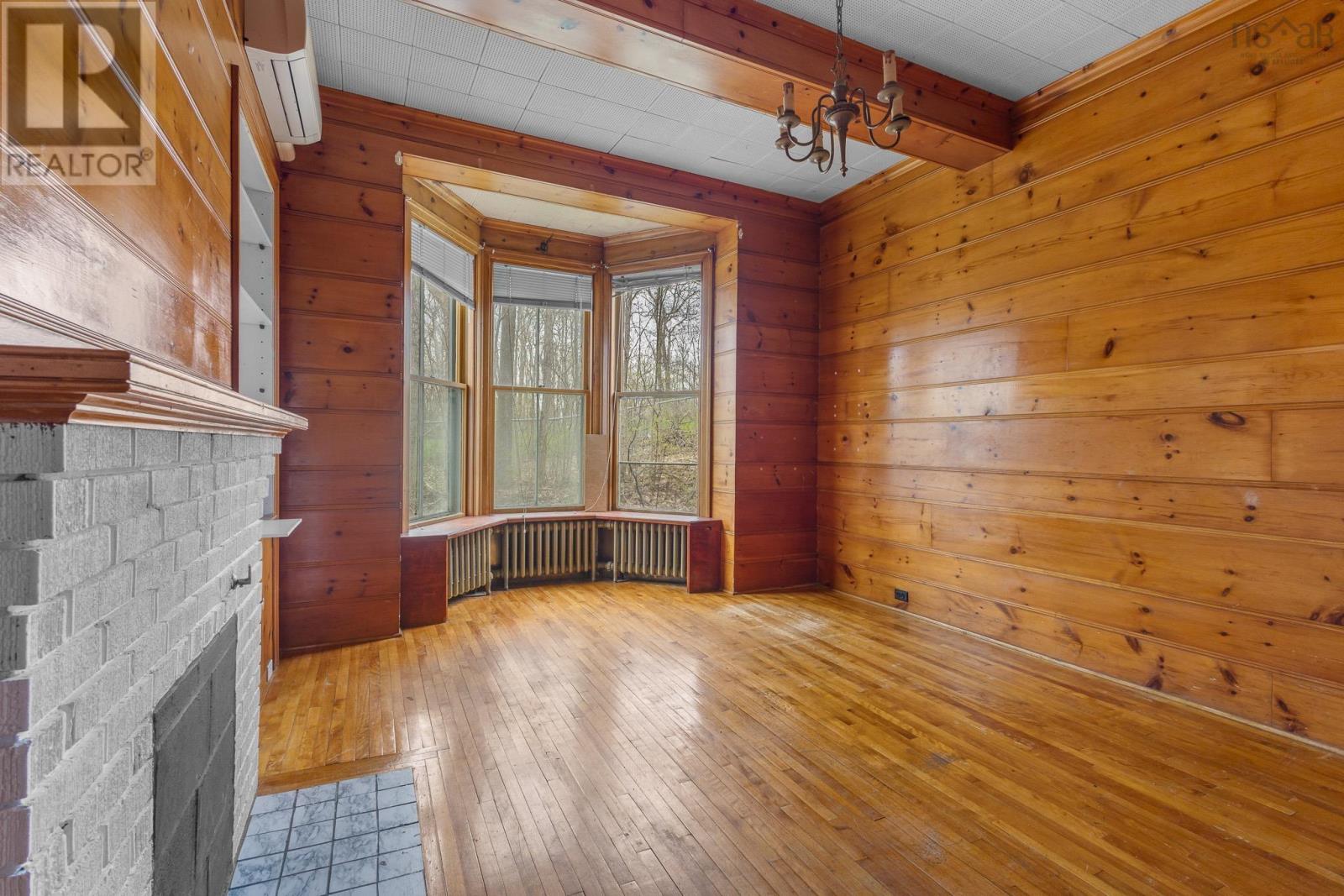 84 Church Street Property Photo 15