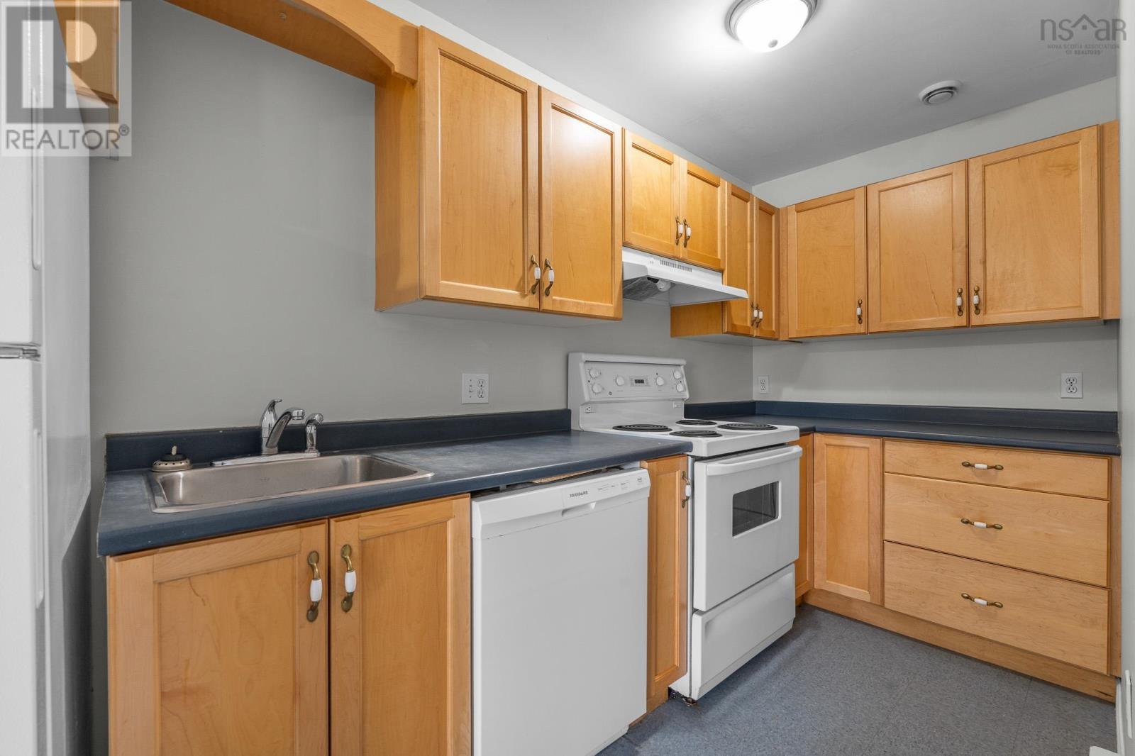 84 Church Street Property Photo 30