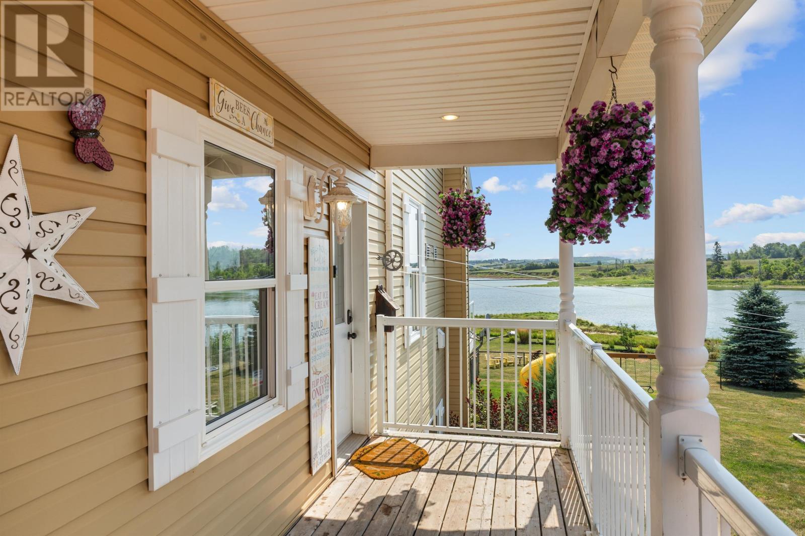 59 River View Crescent Property Photo 6