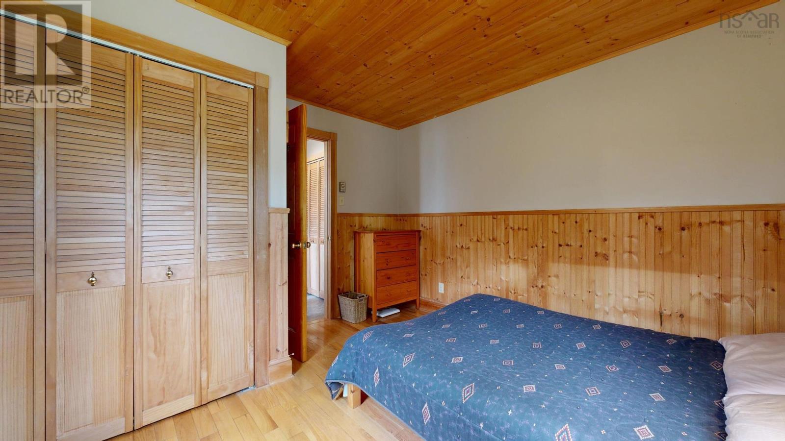 952 Port Latour Road Property Photo 10