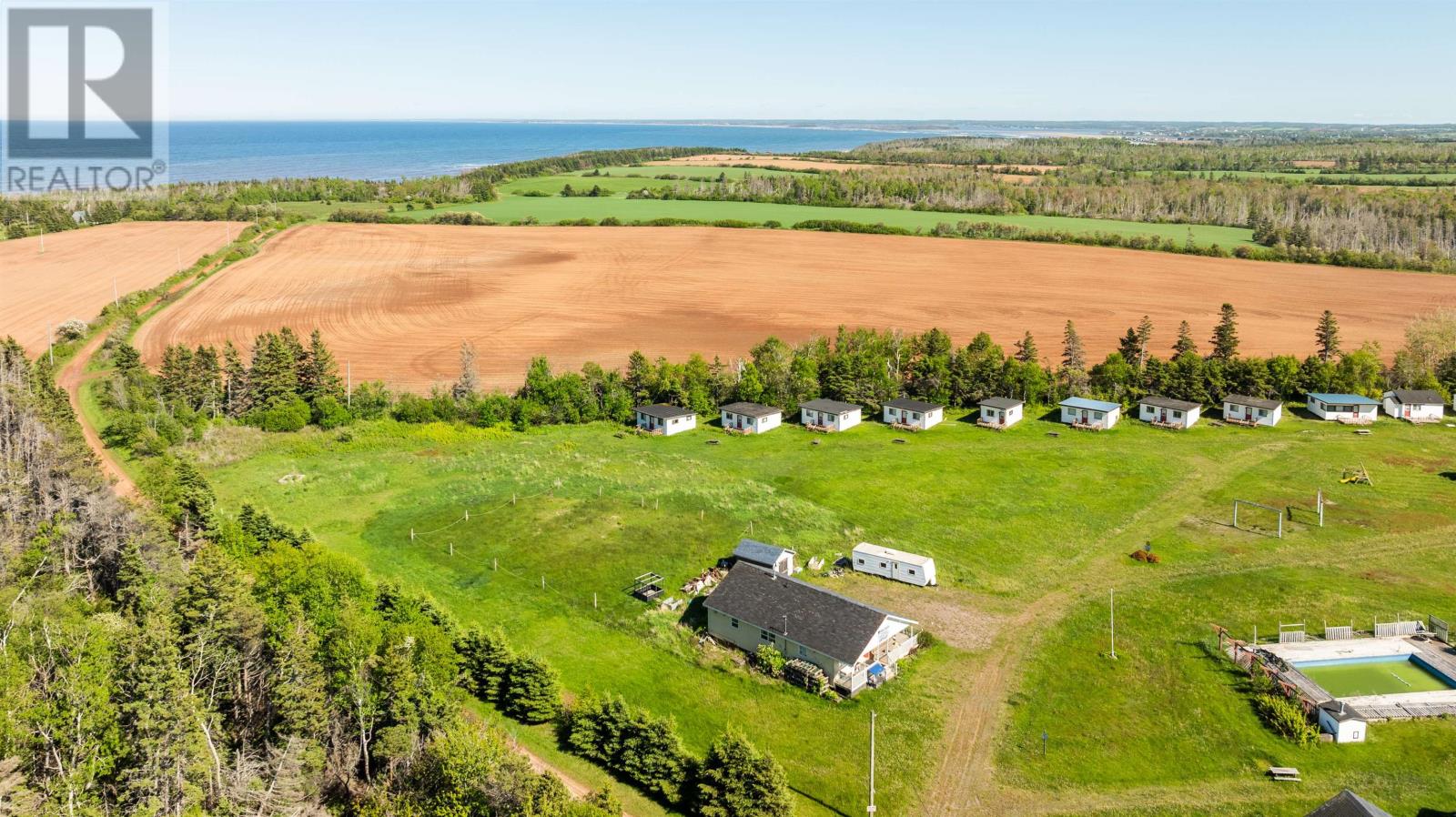 226 & 208 Cape Road Property Photo 12