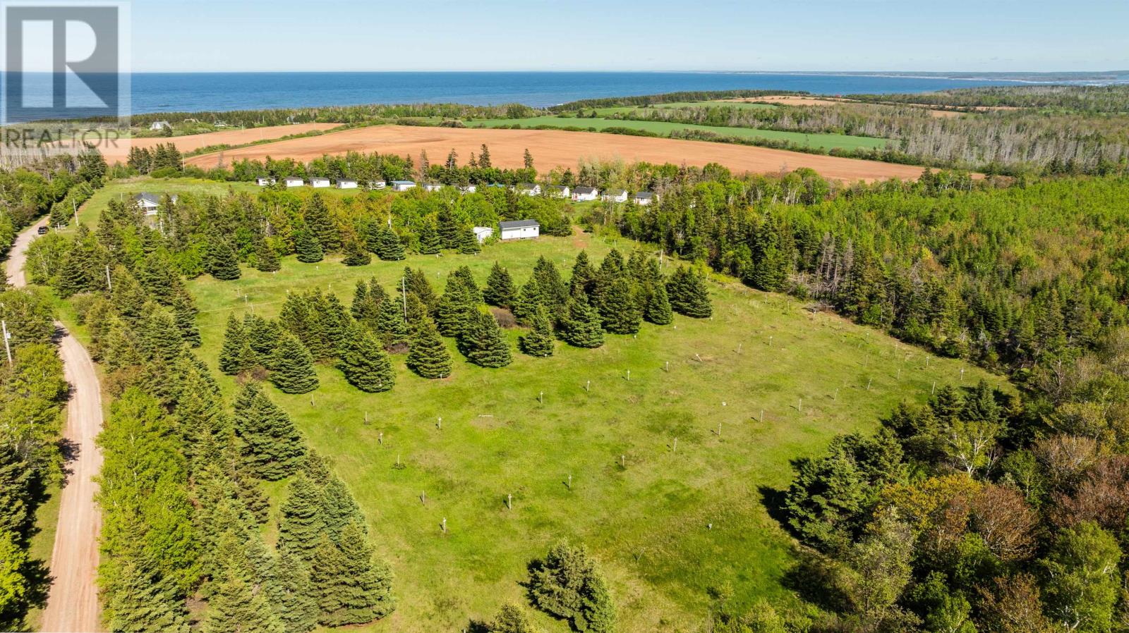 226 & 208 Cape Road Property Photo 16