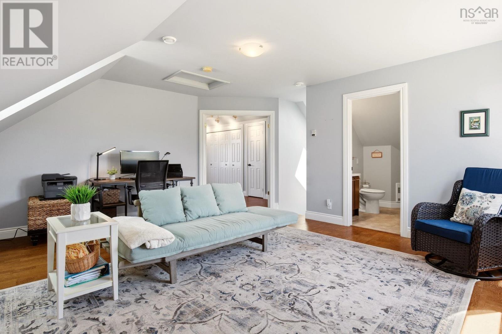 889 Blue Sea Road Property Photo 19