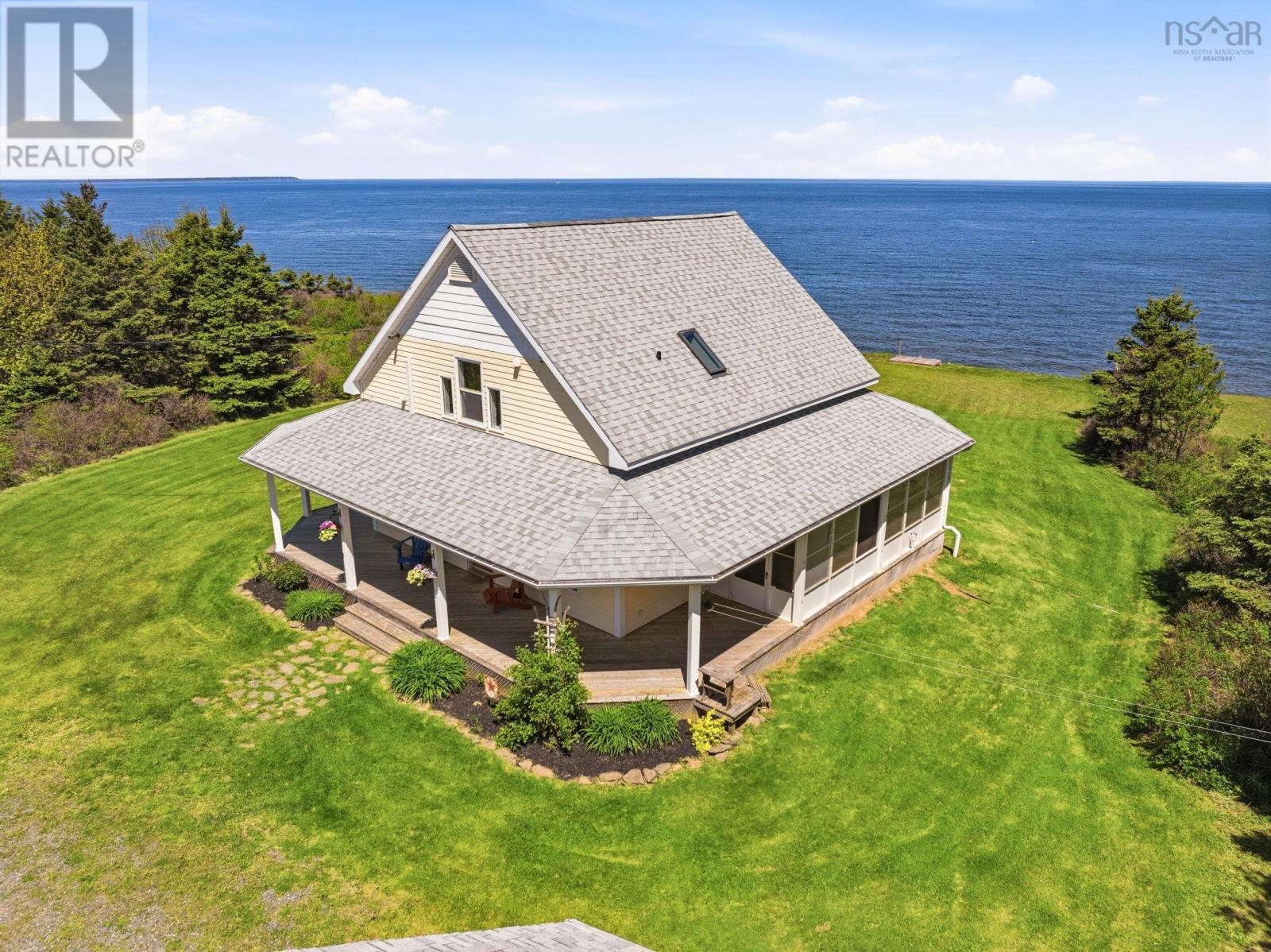 889 Blue Sea Road Property Photo 31